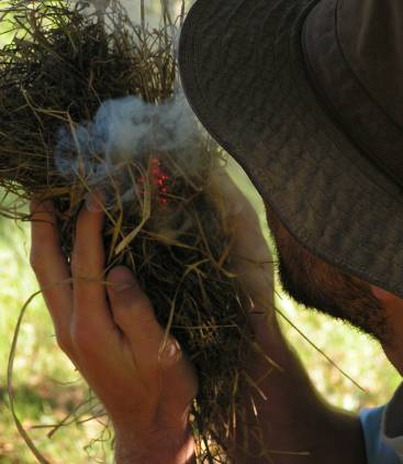 Démonstration d’allumage du feu – Journées Européennes de l’Archéologie