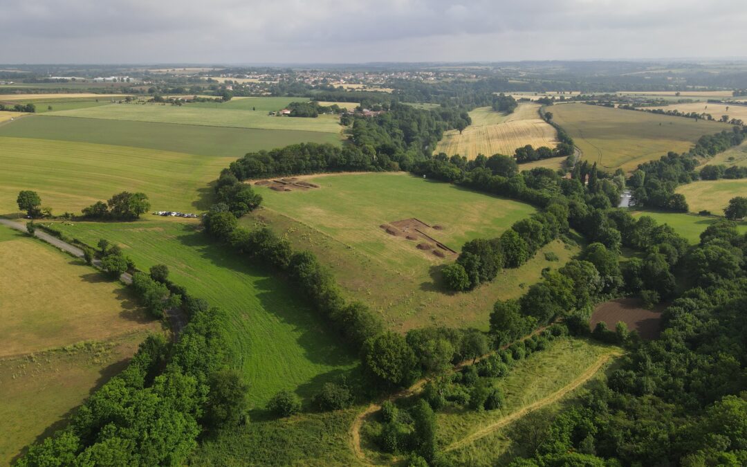 « Les antécédents de l’agglomération romaine du Fief-Sauvin (Montrevault-sur-Evre, Maine-et-Loire) : enquête autour de l’oppidum de la Ségourie. »